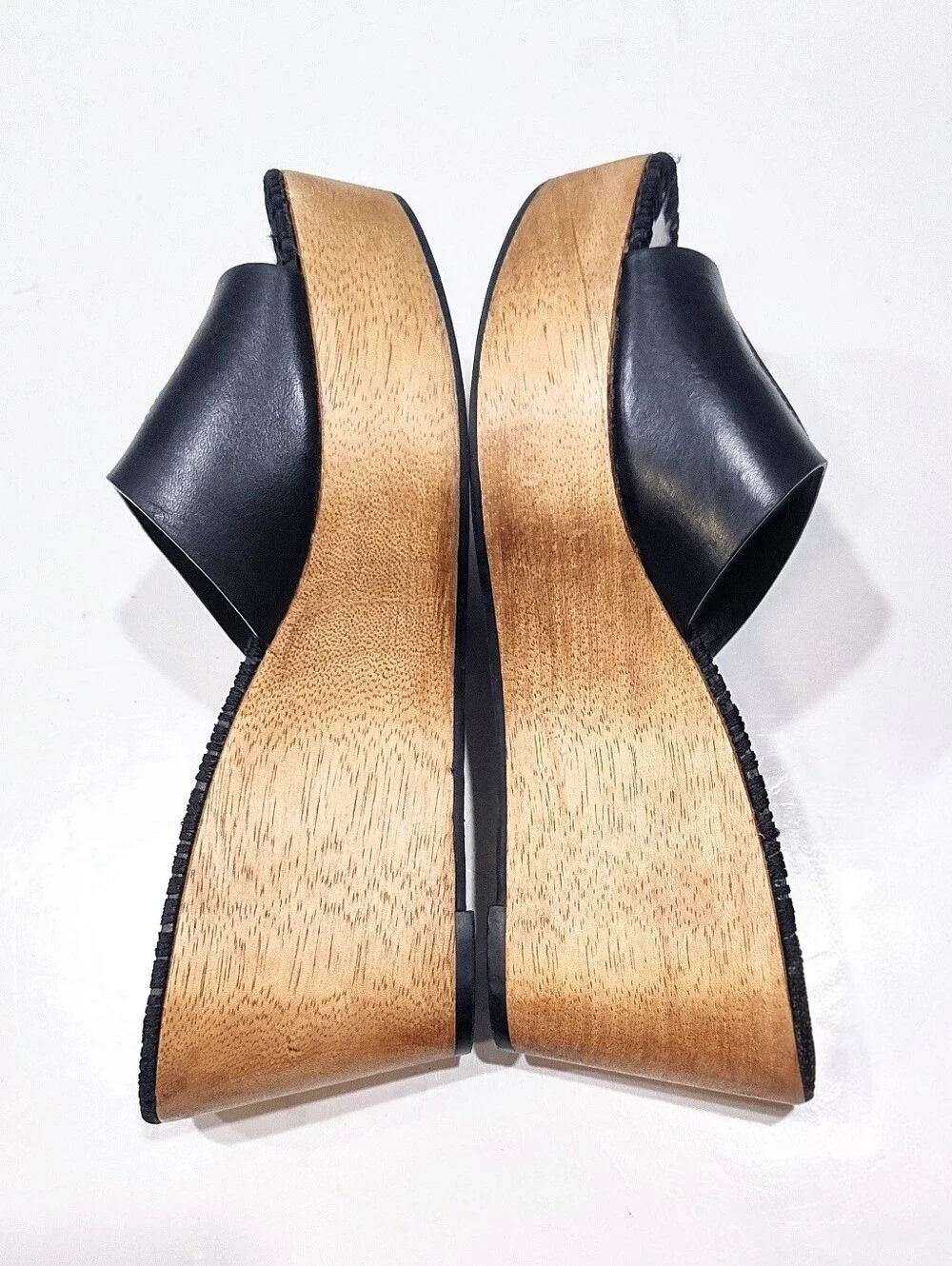 Tory Burch step into